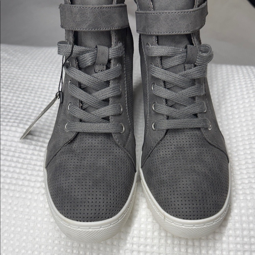 Athlefit Gray High-Top Wedge Sneakers - Size 10 - Picture 2 of 6
